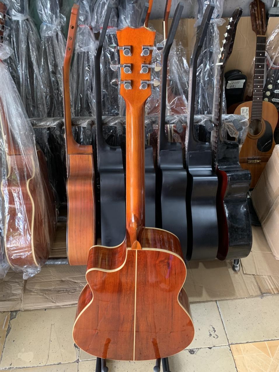 dan-guitar-acoustic-full-go-hong-dao-mp-a4 (1)