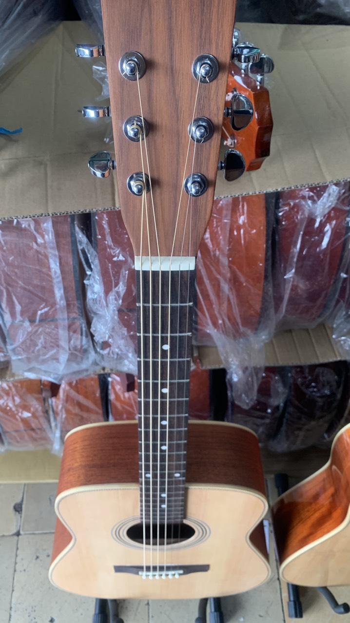 dan-guitar-acoustic-go-hong-dao-cao-cap-dang-D-full-MP-A6 (1)