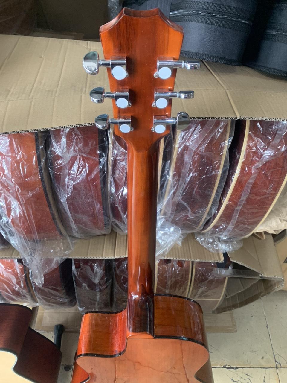 dan-guitar-acoustic-go-hong-dao-gia-re-MP-A3 (2)