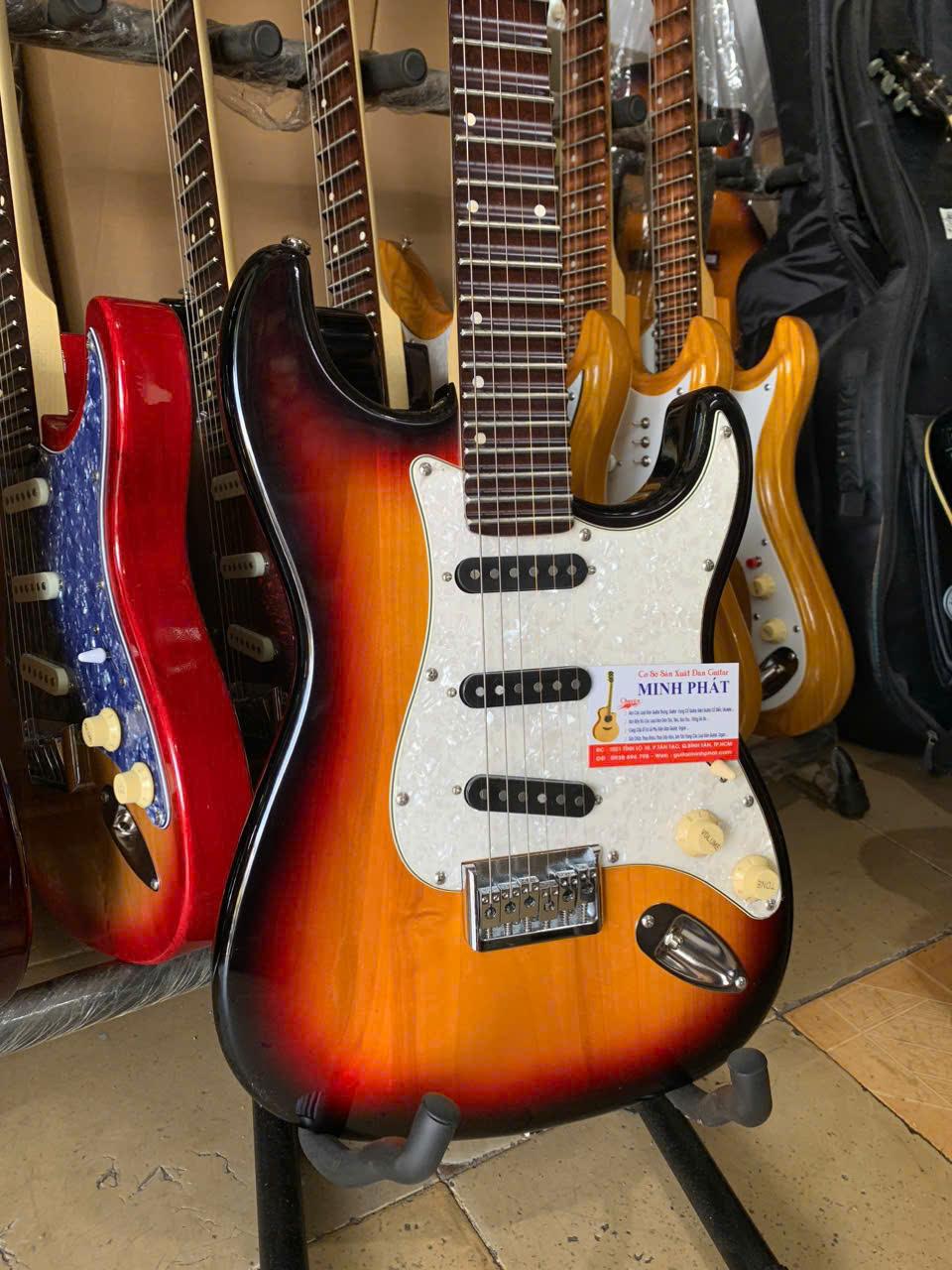 guitar-dien-phim-lom-go-tu-nhien-mobin-dua-cao-cap-sunburst (4)