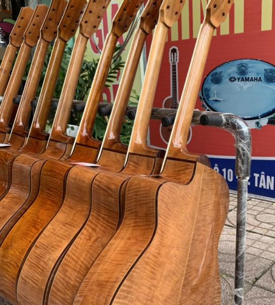 Guitar Acoustic Gỗ Bằng Lăng Cườm MP-A5