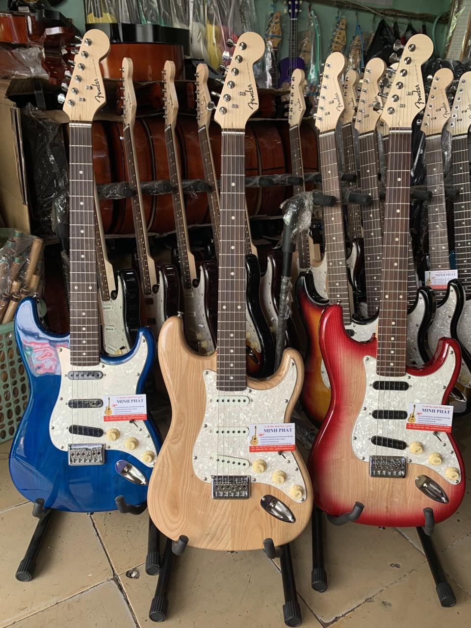 shop-guitar-dien-gia-re-tphcm (1)