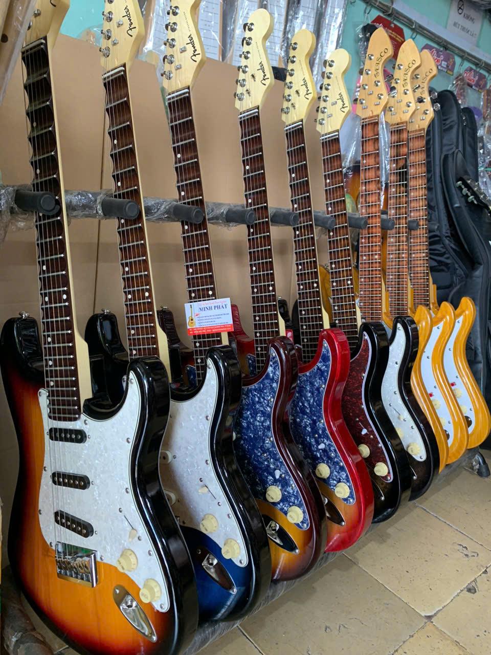 shop-guitar-dien-phim-lom-tphcm