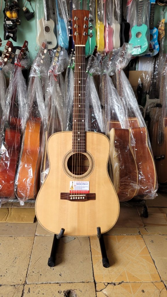Mẫu đàn guitar Acoustic dáng D full được trang bị sẳn bộ EQ metb12 chính hãng đảm bảo chất lượng âm thanh tốt nhất